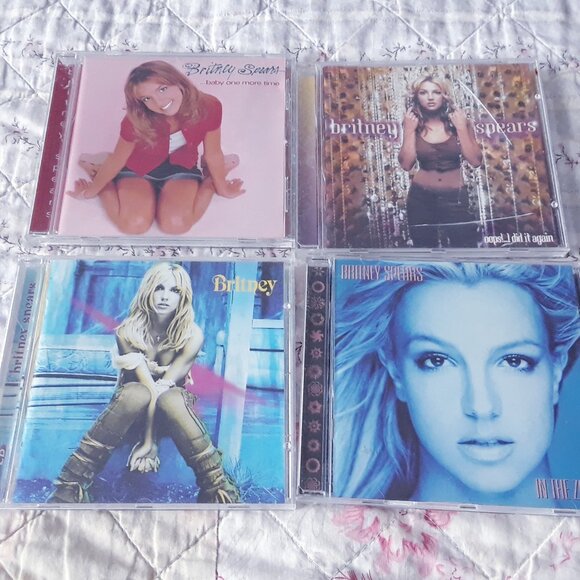 Britney Spears CD Lot - Picture 2 of 7